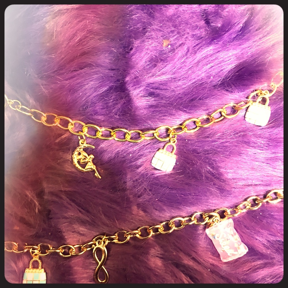 Charm bracelet